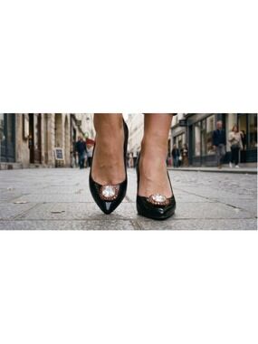 Women's Nancy Katz Shoe Clips with Red and Clear rhinestones